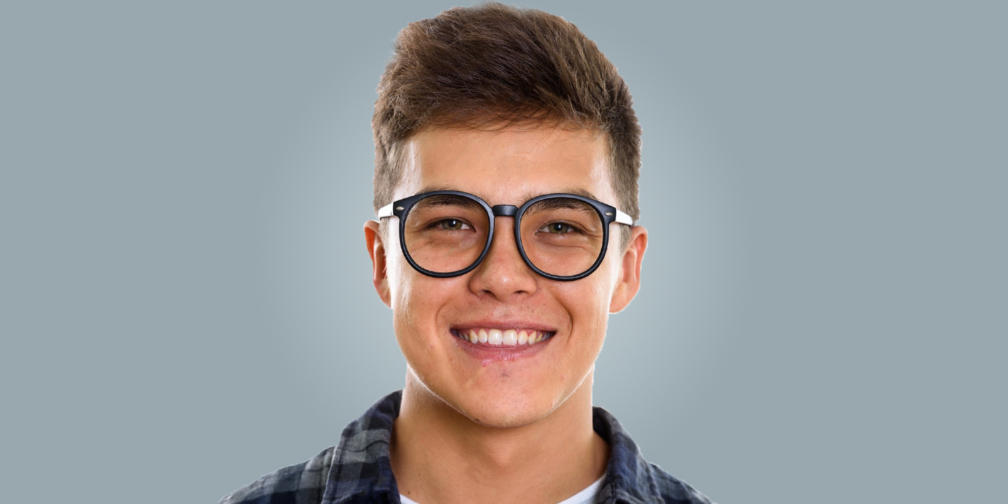 Rimmed Frame
